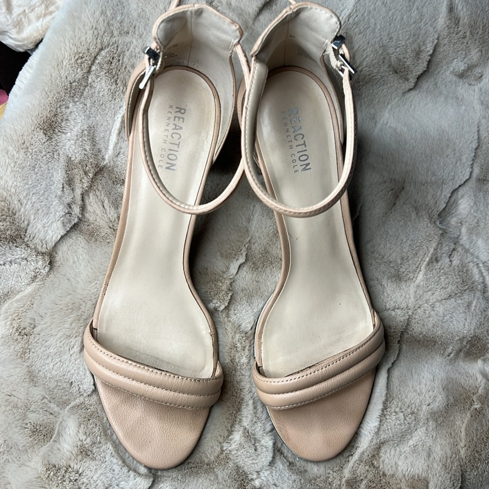 🕶️Kenneth Cole Reaction Lolita nude ankle strap block leather heels 11 42 - Picture 6 of 8